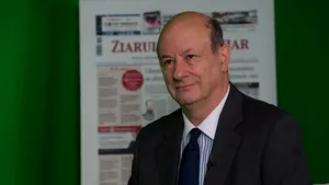 Jacek Rostowski, ministrul care a ghidat finanţele Poloniei prin două crize, la ZF Live