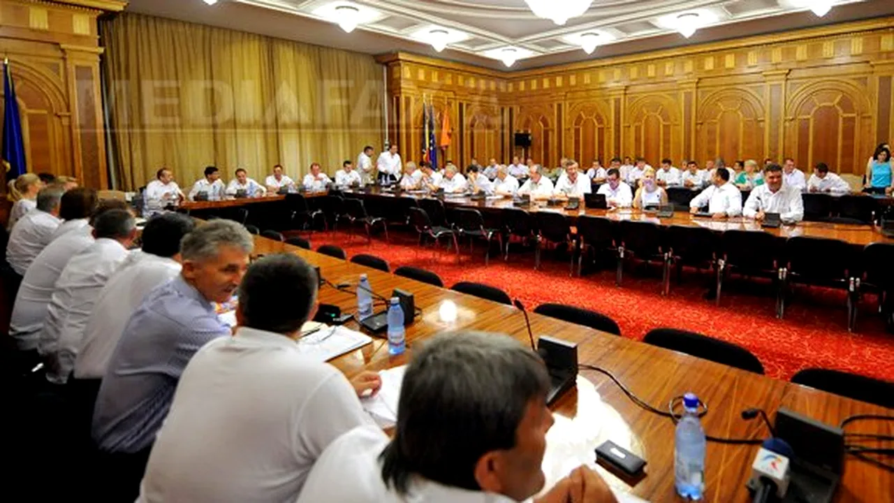 Liderii PDL evită să facă declaraţii înaintea Colegiului Director 