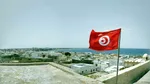 Tunisia elimină contractele temporare în favoarea angajaţilor, stârnind controverse economice