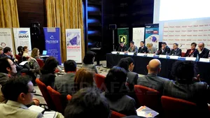 Principalele probleme cu proiectele din fonduri UE sunt întârzierea rambursărilor şi birocraţia