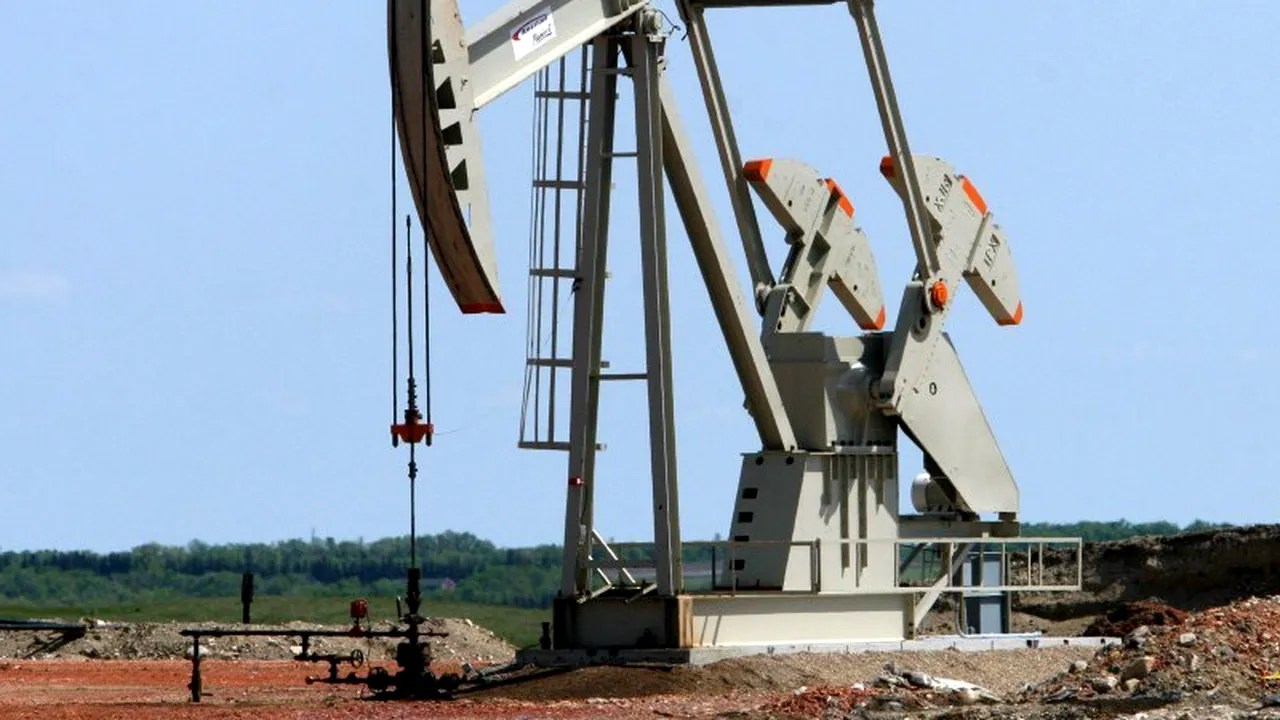 Preţul petrolului Brent a scăzut cu peste 2 dolari după ce Kuwait-ul a primit asigurări din partea Iranului că nu va bloca strâmtoarea Ormuz