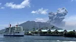 Japonia. Vulcanul care a transformat o insulă în peninsulă a erupt din nou