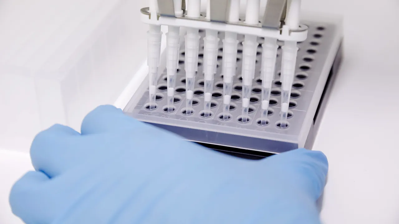 Americanii comandă 2,5 milioane de doze de vaccin împotriva variolei maimuţei