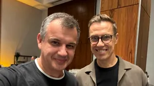 Surpriză la micul-dejun, la New York. Eugen Tomac s-a întâlnit cu președintele Finlandei
