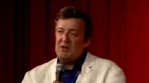 Stephen Fry a încercat să se sinucidă. Mărturia actorului despre tentativă şi boala de care suferă - VIDEO