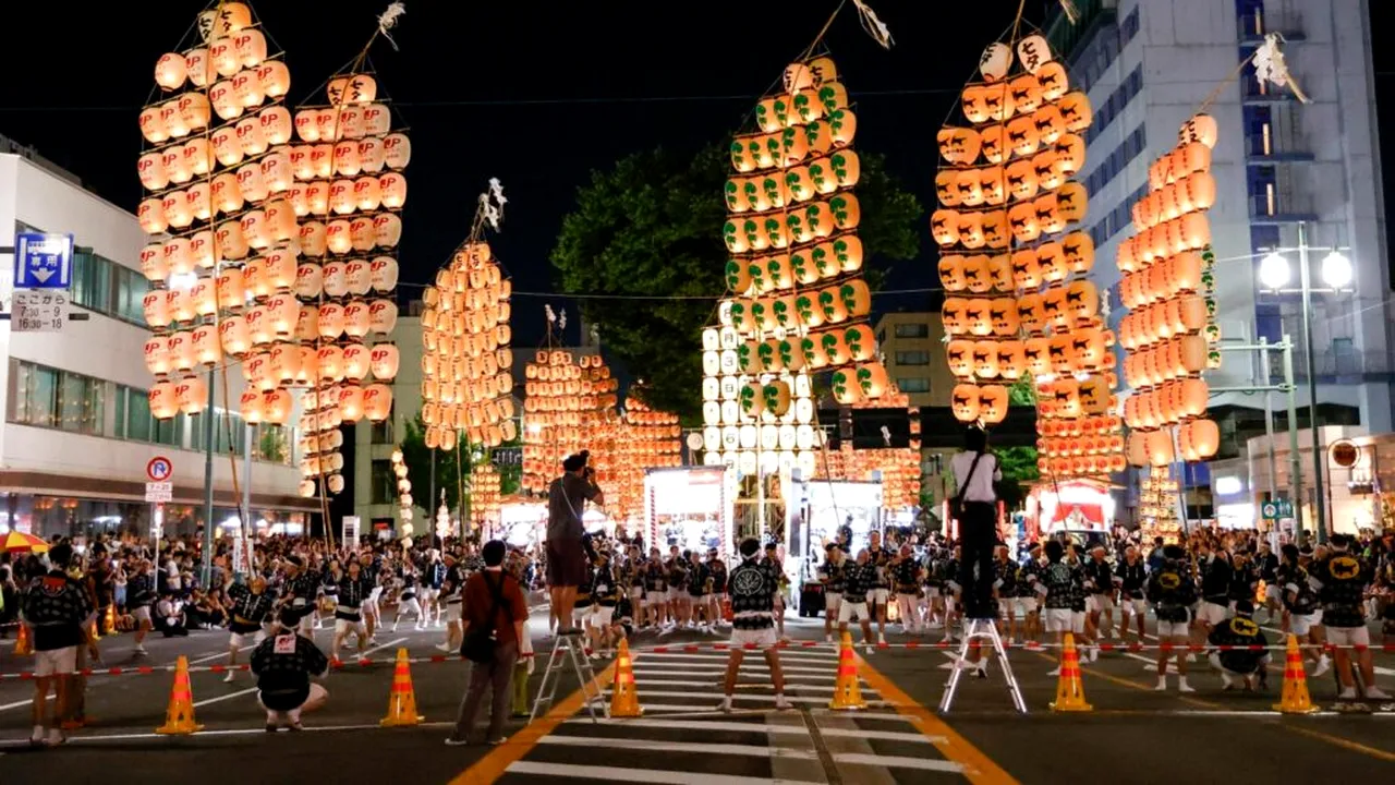 Spectacol impresionant la festivalul Kanto din Japonia: tradiția veche de secole care atrage mii de turiști