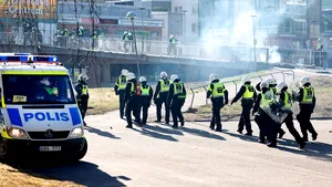 Revoltă în Suedia. Trei persoane au fost rănite 