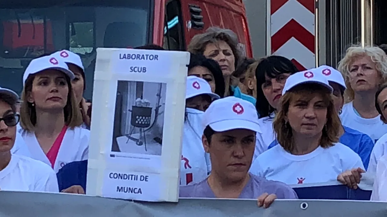 Sezonul grevelor: Ce spune Rafila despre o posibilă revoltă în sistemul de Sănătate