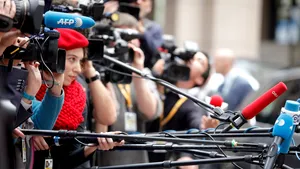 Programele de master din 2021 ale Facultăţii de Jurnalism şi Ştiinţele Comunicării (FJSC). Locurile disponibile