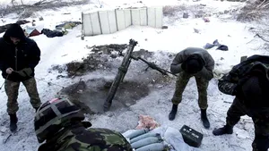 Unsprezece morţi, inclusiv şase militari, în confruntări produse în ultimele 24 de ore în Ucraina