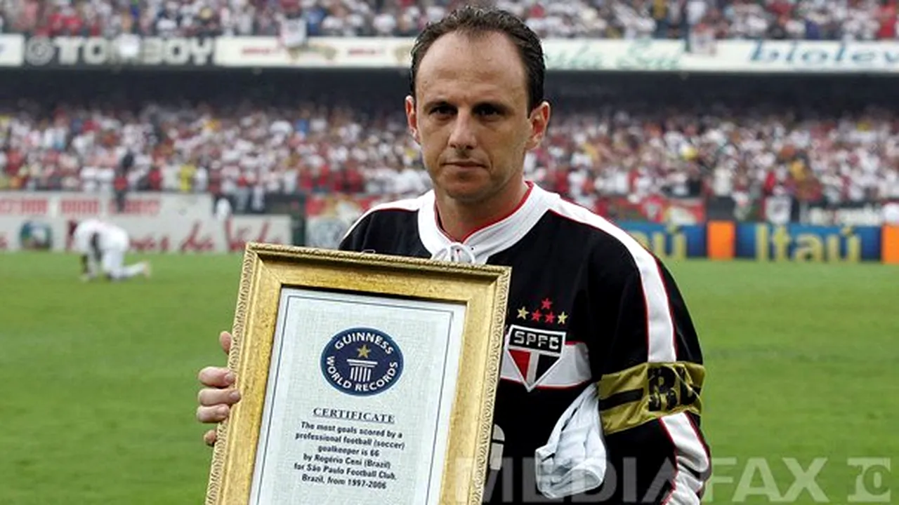 Rogerio Ceni a primit certificatele Guinness pentru trei recorduri pe care le-a stabilit în 2013