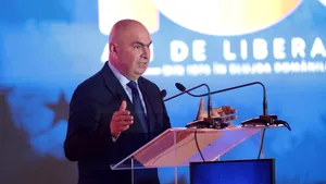 Ședință la PNL. Partidul își reduce conducerea la jumătate