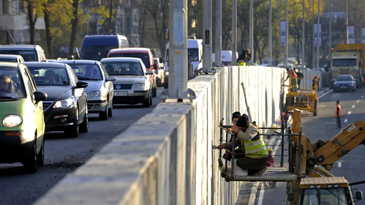 Lucrările la autostrada suspendată din Bucureşti încep în 2010
