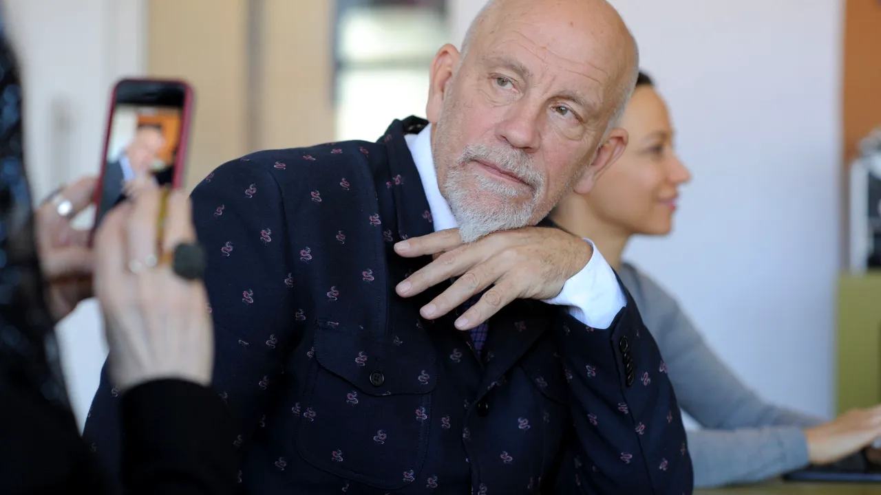 Unul dintre cele mai mari nume de la Hollywood îl va interpreta pe Hercule Poirot, într-o nouă adaptare a unui roman de Agatha Christie