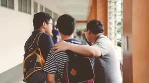 Guvernul din Quebec impune elevilor să se adreseze profesorilor cu „dumneavoastră”