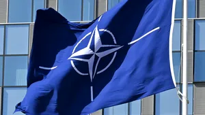 Pentagonul își alege aliații pentru discuțiile despre viitorul NATO. Marea Britanie și Franța, printre țările excluse