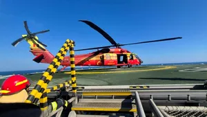 Incident în zona Neptun Deep. O persoană a fost evacuată cu un elicopter Black Hawk