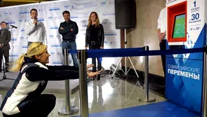 Metodă inedită de plată la metroul din Moscova: genuflexiunile - VIDEO