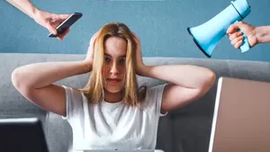 Ziua Libertăţii Presei. Cum facem diferenţa între propagandă, fake news şi o ştire obiectivă