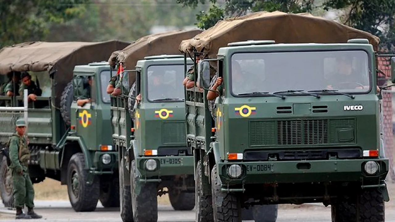 Armata venezuelană este operaţională la frontiera cu Columbia