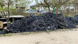 Timişoara renunţă la cablurile de pe stâlpi. Dominic Fritz: ”Fără spectacol, fără primar cocoţat pe scara maşinii de intervenţie”