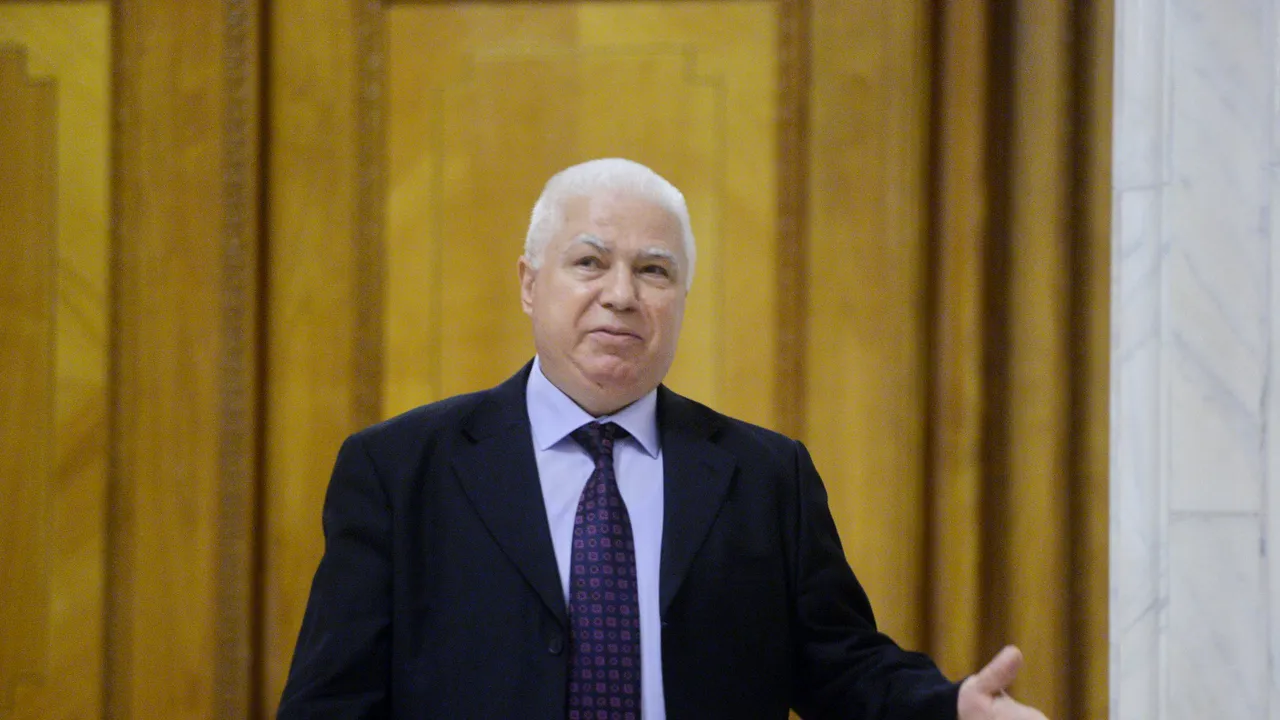 Petre Lăzăroiu, judecătorul CCR care a acuzat presiuni din partea unui consilier prezidenţial: Eu l-am votat pe preşedinte. Nu am votat niciodată cu PSD/ Comisia de la Veneţia va fi sesizată luni