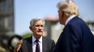 Trump în război cu 