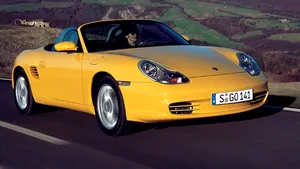Unde găseşti un Porsche vândut la preţ de Logan