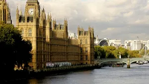 Marea Britanie ar putea fi vizată de până la 500 de spioni 