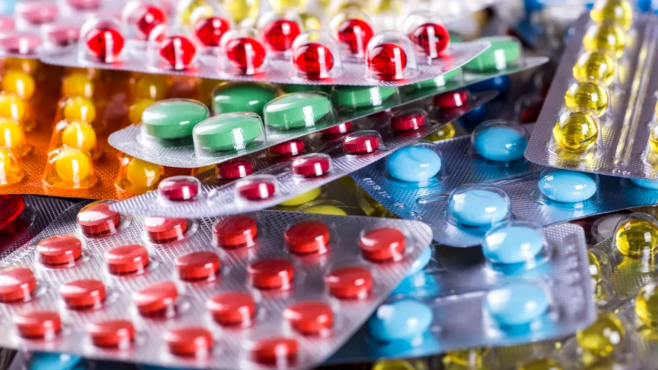 Opt medicamente pentru boli rare, cancer şi diabet zaharat, pe lista compensatelor şi gratuitelor
