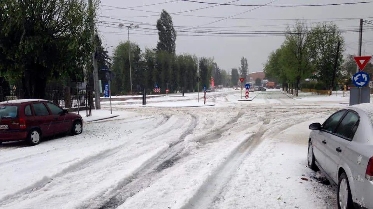 Peste 40 de gospodării au fost afectate de inundaţii în judeţul Prahova