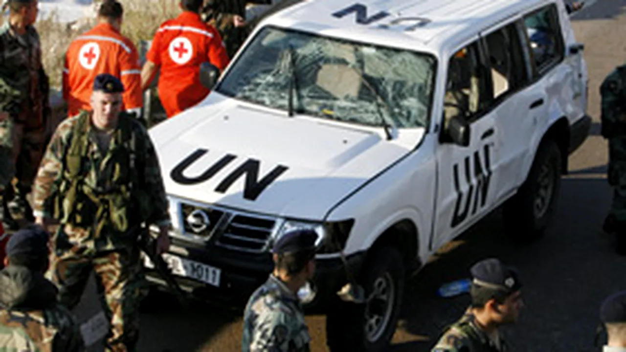 Un vehicul al FINUL, ţinta unei explozii puternice