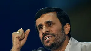 Biroul de presă al preşedinţiei iraniene anunţă demiterea unui singur ministru