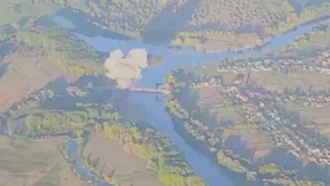 Ucraina distruge un al treilea pod de peste râul Seim, din Rusia