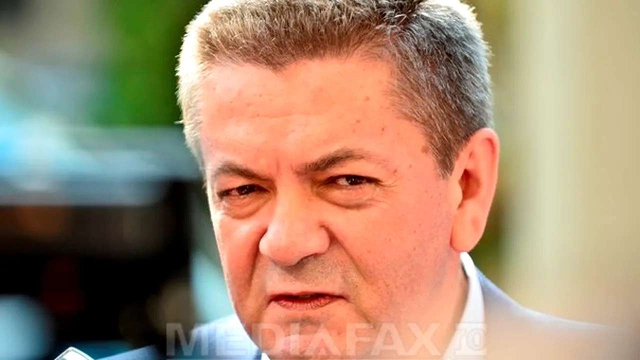 Rus: Îi sfătuiesc pe Ponta şi Antonescu să negocieze cu Băsescu; altă soluţie nu există