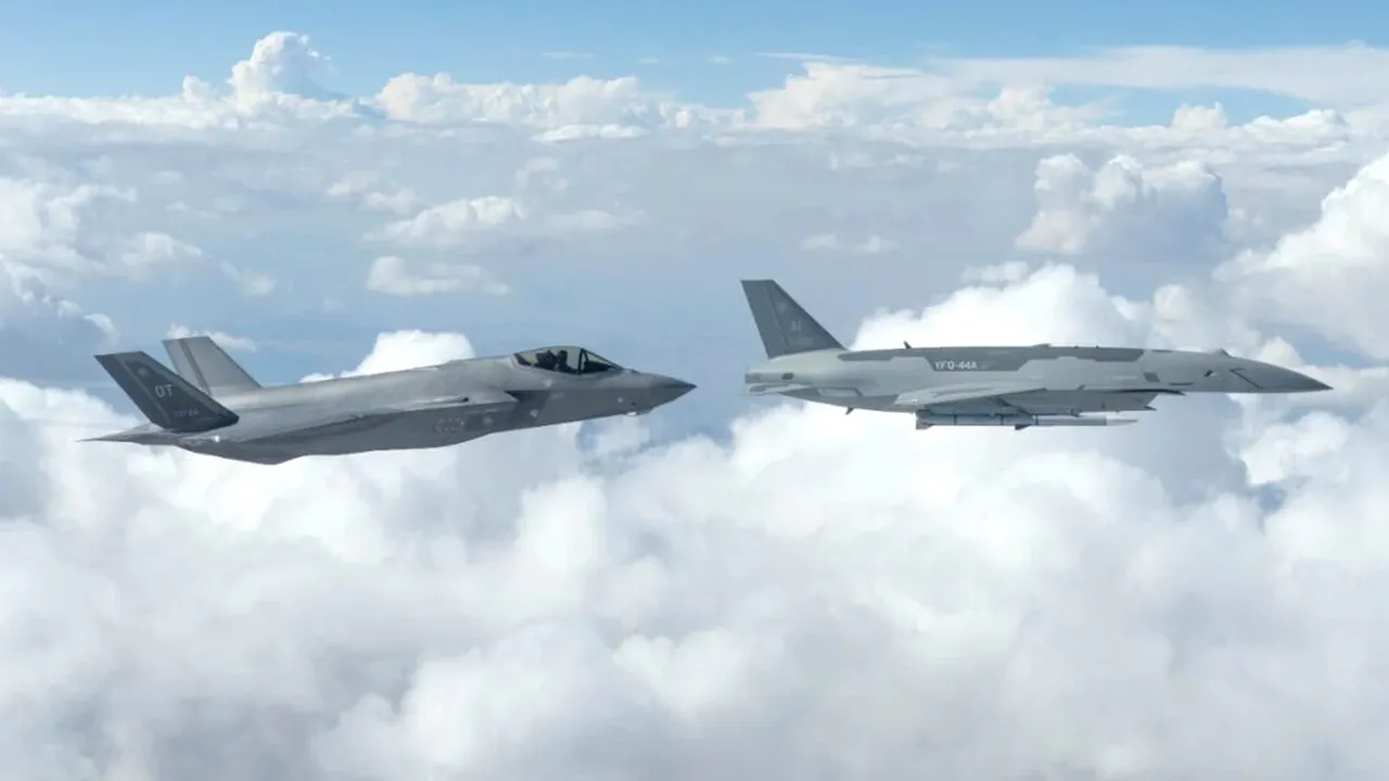 „EDI” devine realitate și zboară alături de F-35. SUA au primit primele avioane de luptă fără pilot
