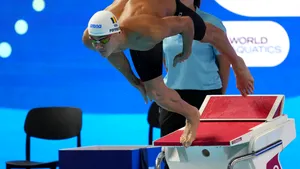 David Popovici este campion mondial! A câștigat aurul la 200 m liber la Campionatele Mondiale de Natație