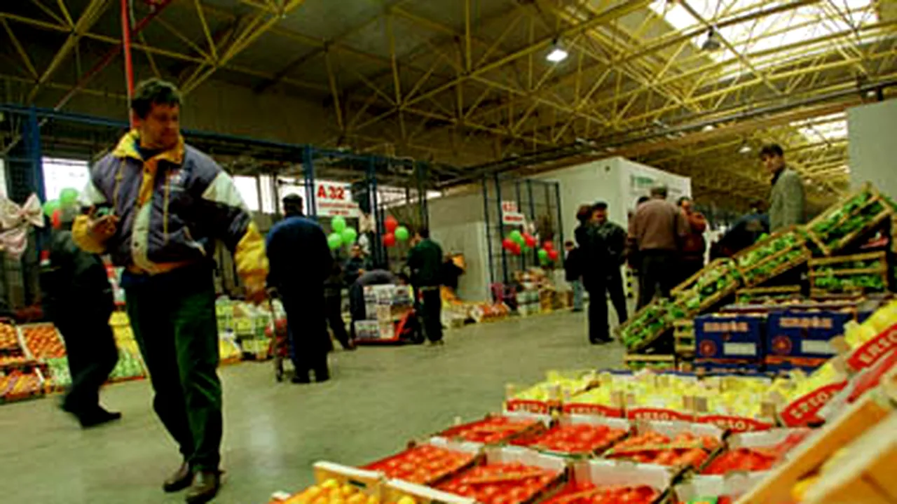 Concurenţa investighează posibile înţelegeri la preţuri între Interfruct, Albinuţa Shops şi Profi