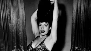 Bettie Page, simbolul Revolutiei sexuale din anii '60, a murit (video)