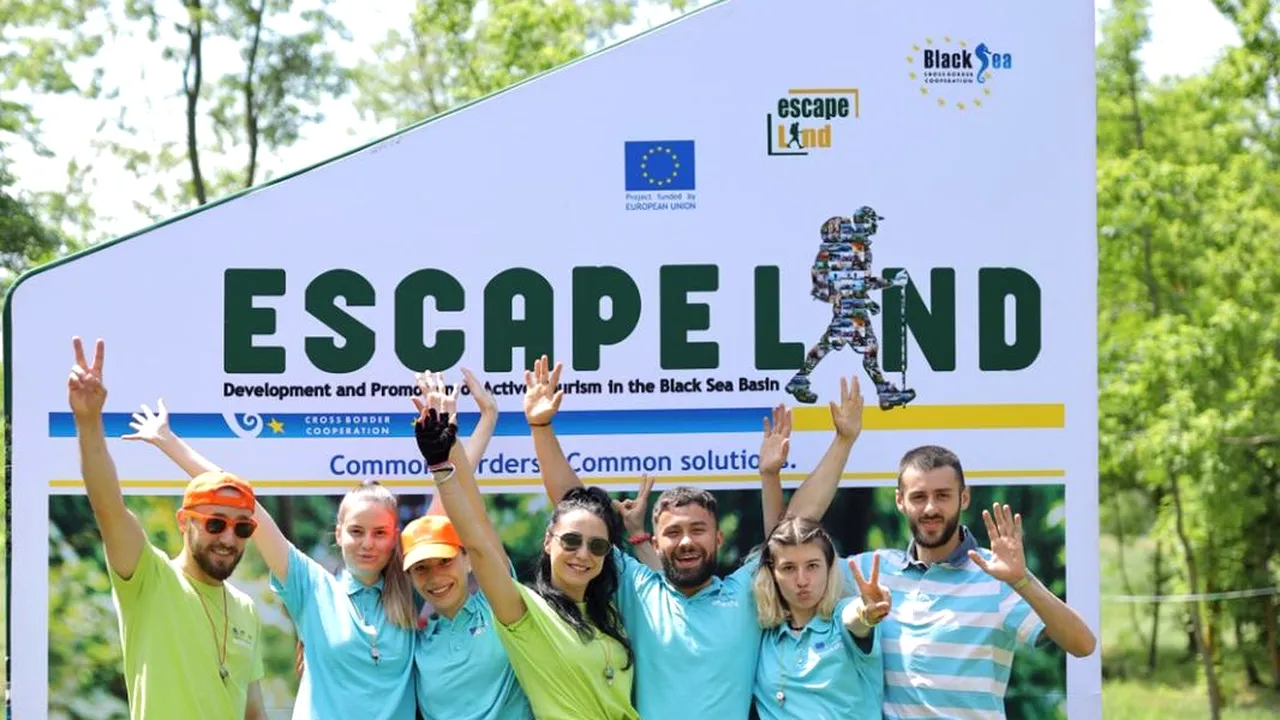 Bob suspendat în Parcul de Aventură ”EscapeLand” din Pădurea Gârboavele