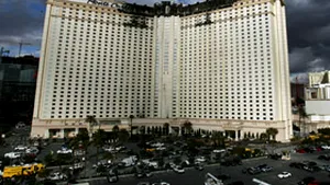 Las Vegas: Douăsprezece persoane, intoxicate cu fum în urma unui incendiu