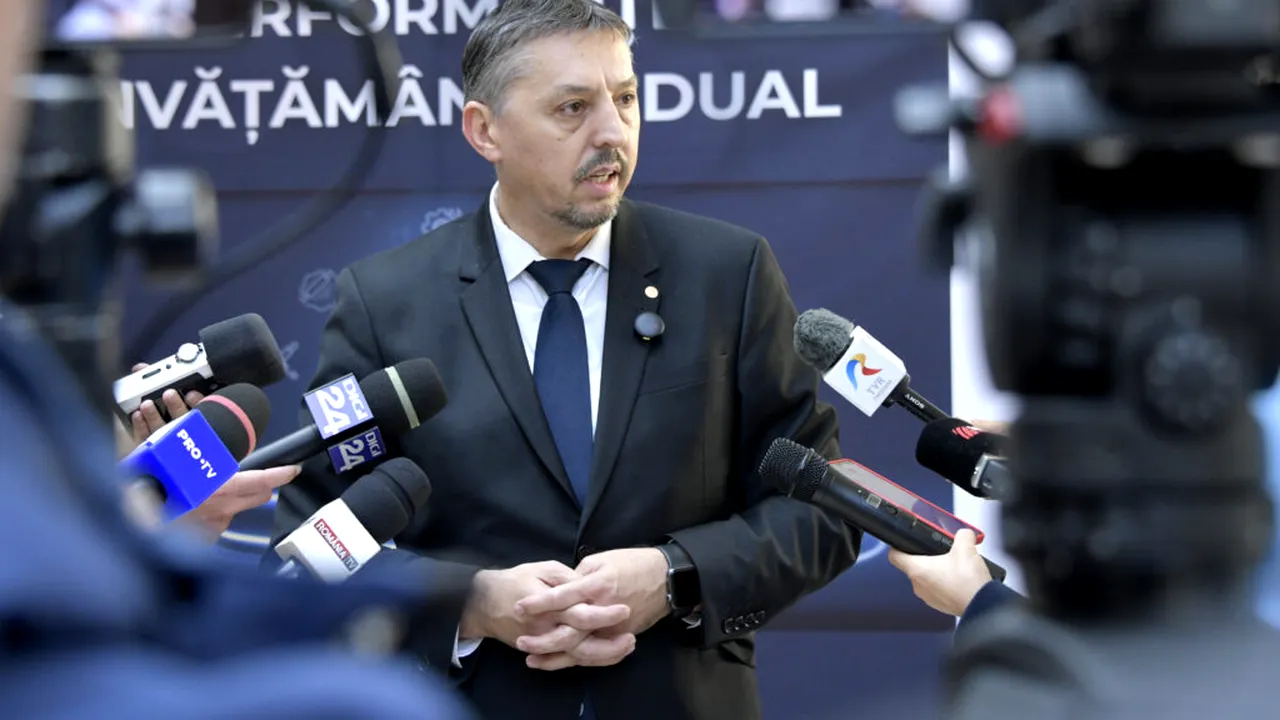 Daniel David anunță că va reintroduce bursele olimpice „pe termen foarte scurt, din prima parte a anului viitor”