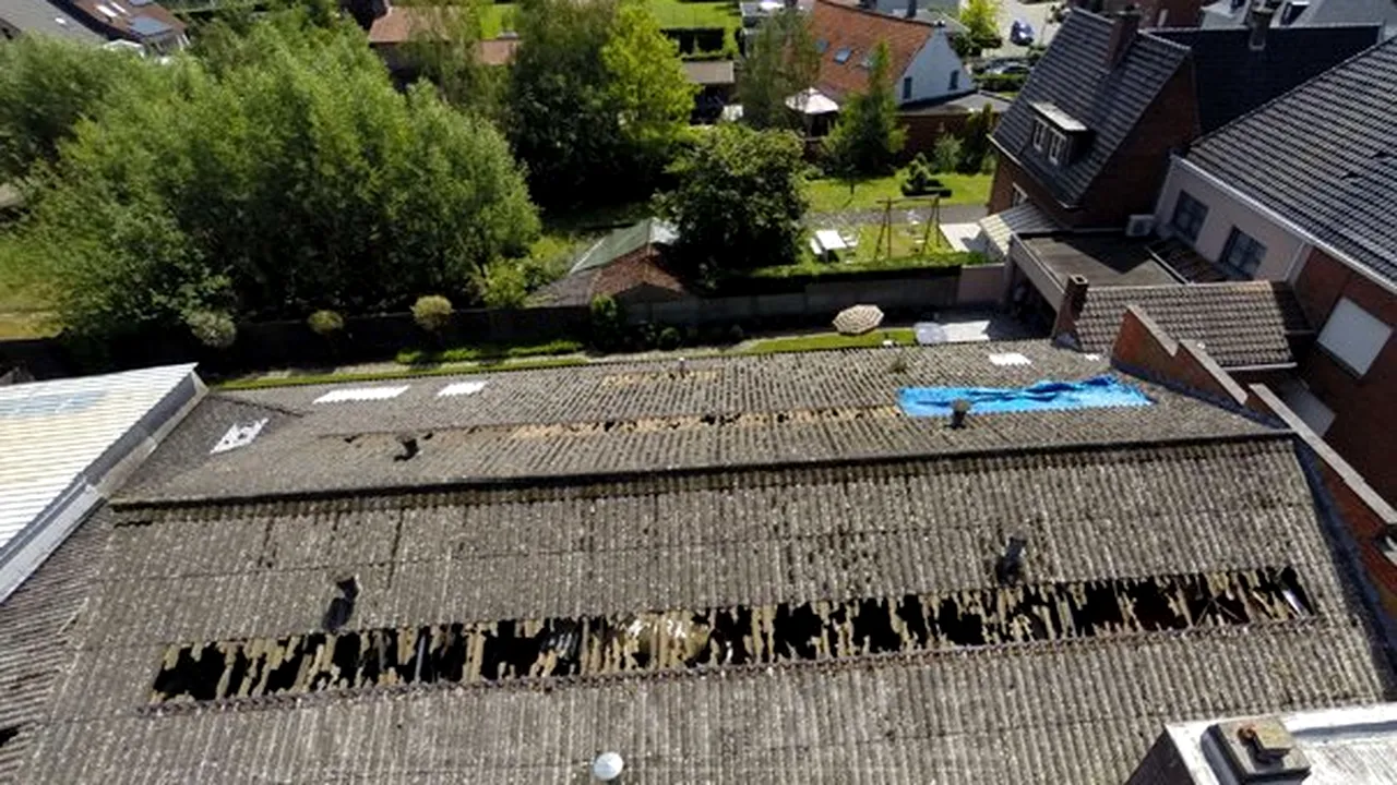 Tornade şi furtuni în Belgia: 33 de oameni răniţi şi importante pagube materiale - FOTO