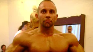 Campionul balcanic la culturism Octavian Remus Mihăiţă a murit într-o sală de fitness din Braşov