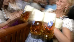 MEDIAFAX ZOOM: Oktoberfest 2013 - GALERIE FOTO