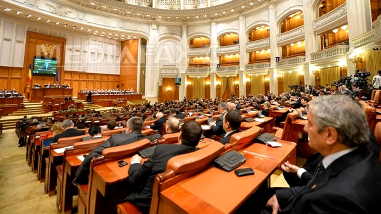 Şedinţa comună a Parlamentului pentru suspendarea preşedintelui, anulată