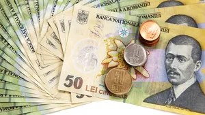 Angajaţii Complexului Energetic Oltenia primesc prime de Crăciun de câte 730 de lei
