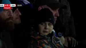 Copil surprins plângând în tribune la meciul pierdut de Farul. Clubul îl caută să îi facă o surpriză