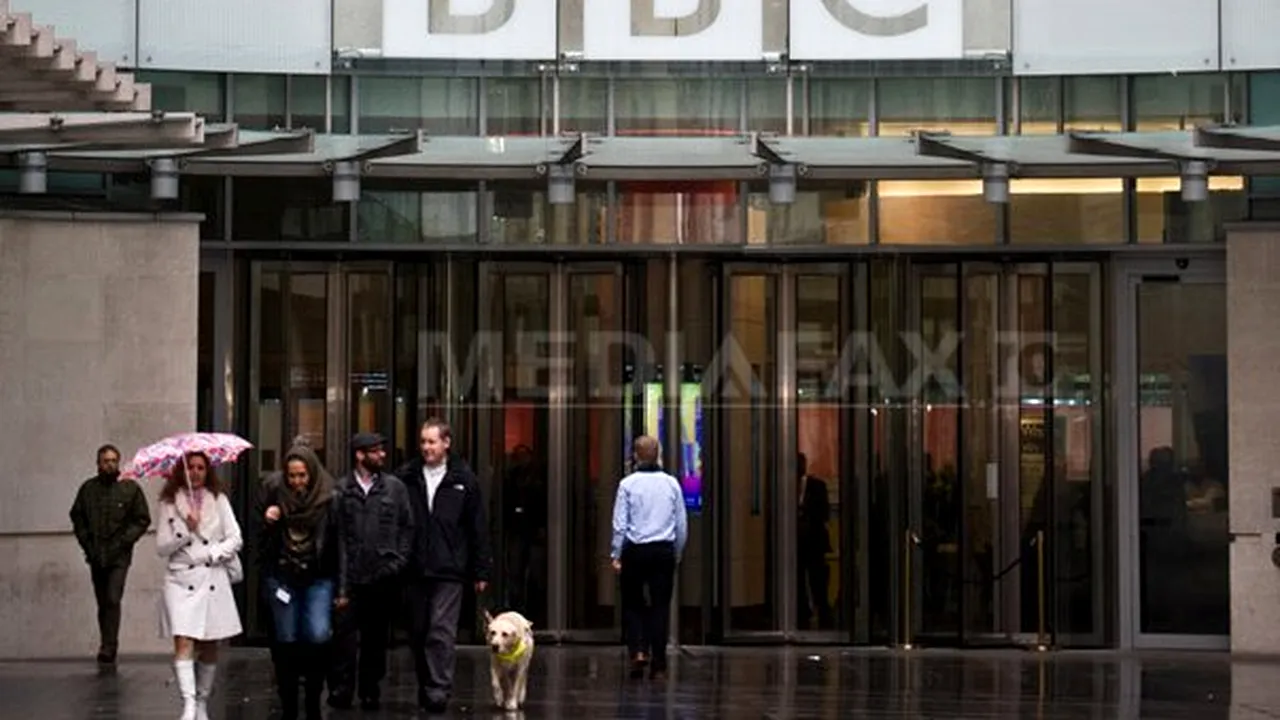 Jurnaliştii de la BBC au intrat, luni, într-o grevă de 24 de ore