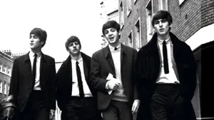 Primul contract al formaţiei Beatles, scos la licitaţie